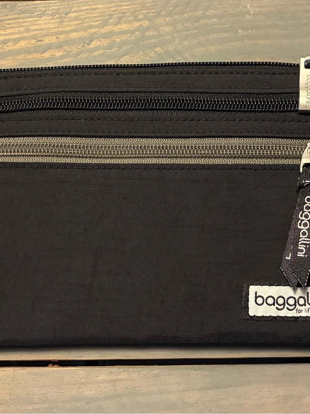 Baggallini Black and Silver Men's Toiletry Bag